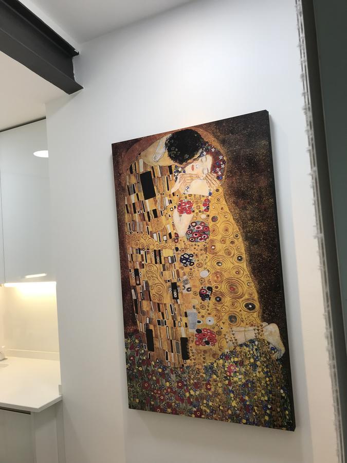 Airva: Apartamento Duque De La Victoria Valladolid Bagian luar foto