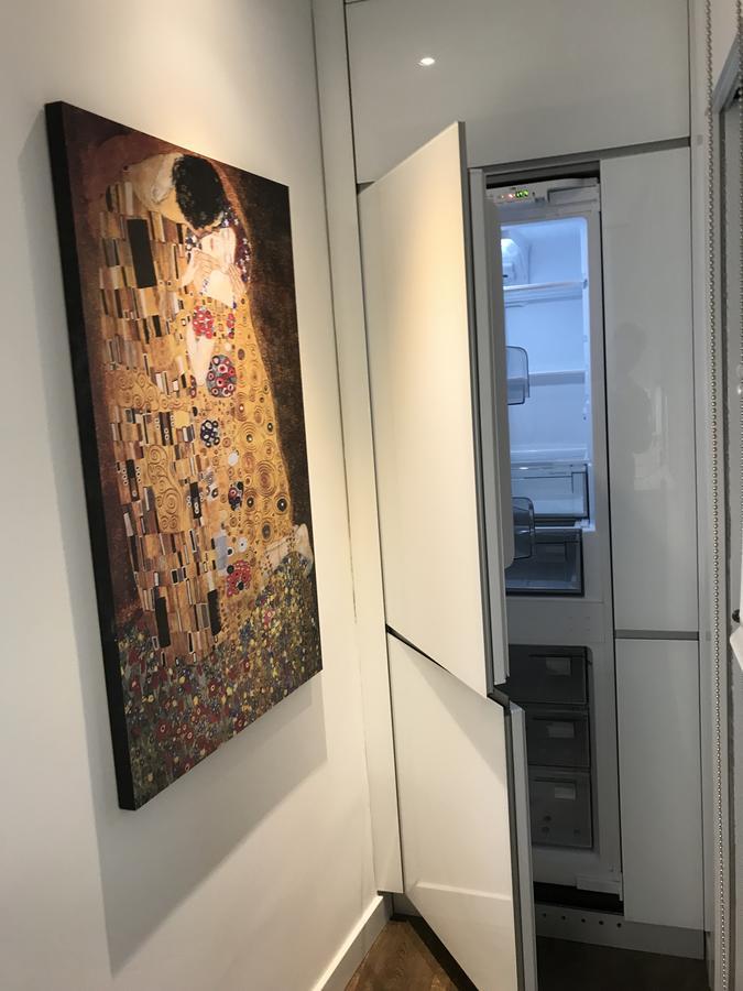 Airva: Apartamento Duque De La Victoria Valladolid Bagian luar foto